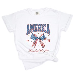 Simply Sage Market Coquette Vintage America Garment Dyed Tee - 1 of 4