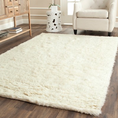 Ivory Hand-Tufted Wool Shag Area Rug 4' x 6'