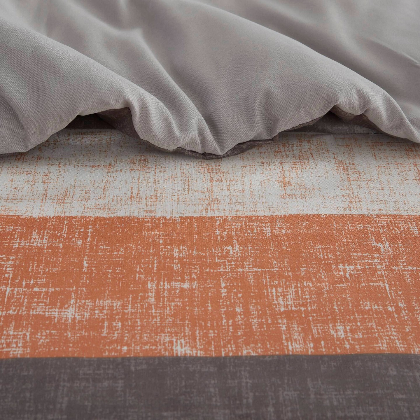 Комплект с одеялом Madison Park Queen Ryder Striped Comforter Set with Bed Sheet Coral Orange, цвет: Полосатый — фото 4