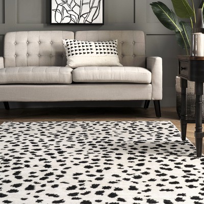 Leopard Print Black and White 8' x 10' Synthetic Area Rug