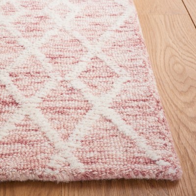 Ivory and Pink Hand-Tufted Wool 3' x 5' Area Rug