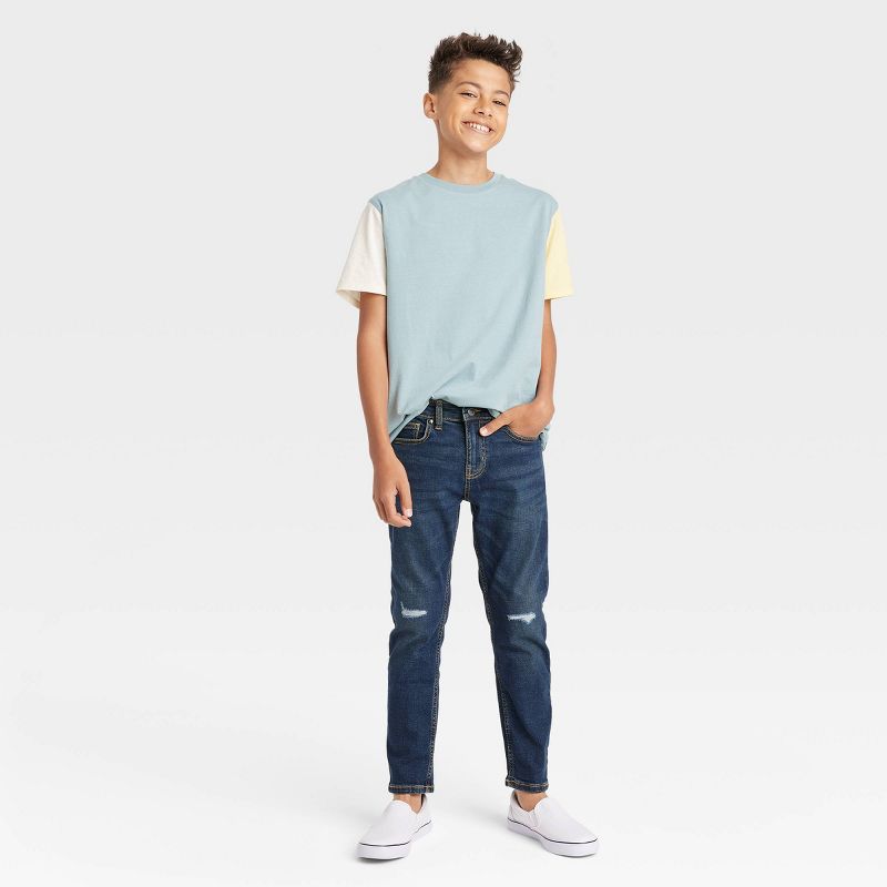 Boys' Stretch Relaxed Taper Jeans- art class™, 3 of 6