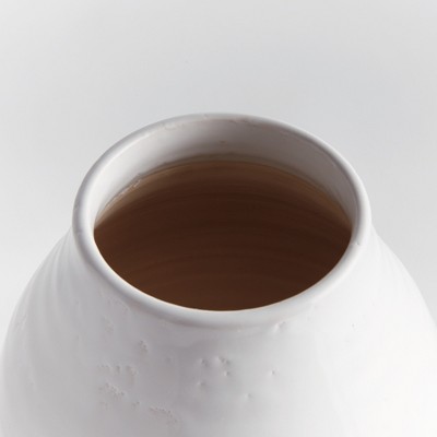 Warm White Ceramic Decorative Table Vase