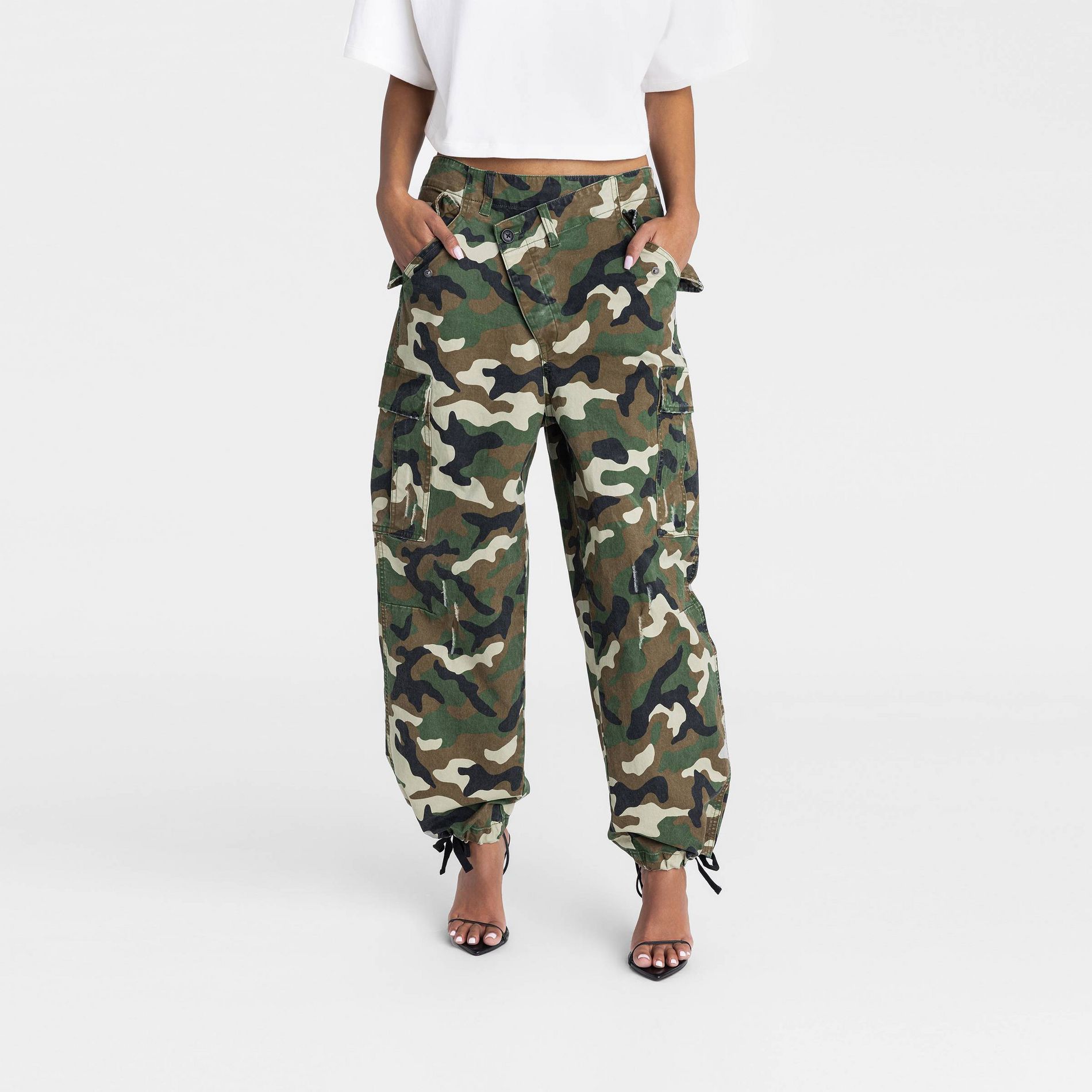 KBB by KAHLANA Women's Mid-Rise Straight Leg 'The Cargo Jogger'