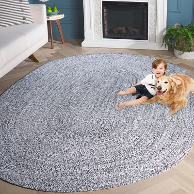 Handwoven Ivory and Black Cotton Oval Area Rug 3' x 5'