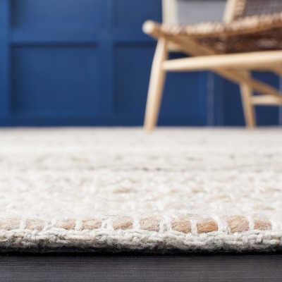 Ivory and Beige Handwoven Wool Area Rug, 3' x 5'