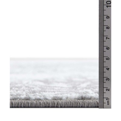 Grand Sofia Distressed Gray and Ivory 9' x 12' Synthetic Area Rug