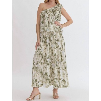 Women's Isn't She Romantic Pleated Top and Skirt Set - entro