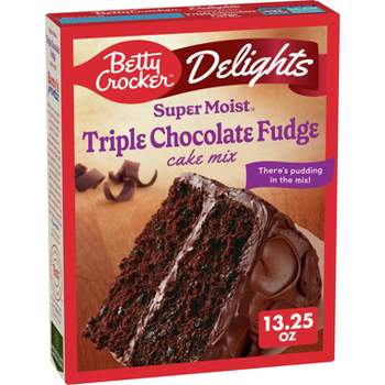 Betty Crocker Triple Chocolate Fudge Super Moist Cake Mix - 13.25oz