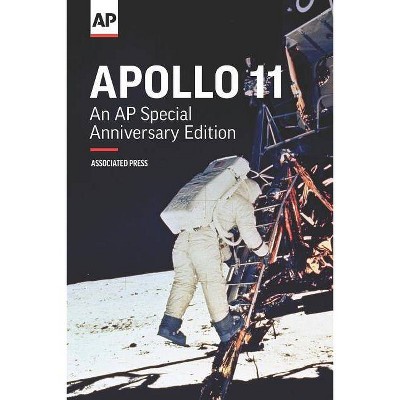 Apollo 11 - by  Associated Press (Paperback)