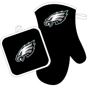 NFL Oven Mitt & Potholder Set with Team Logo - Philadelphia Eagles - 1 of 2