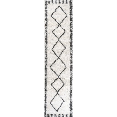 Calvia Moroccan Diamond Shag Black and White Runner Rug