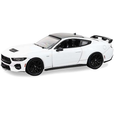 2024 Ford Mustang Oxford White with Black Top "GreenLight Muscle" Series 30 1/64 Diecast Model Cars by Greenlight