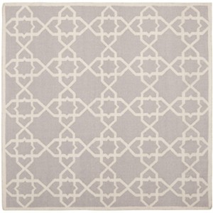 Dhurries DHU548 Hand Woven Flat Weave Indoor Rugs - Safavieh - 1 of 4