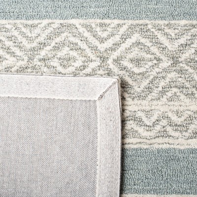 Gray and Natural Hand-Tufted Wool Area Rug 3' x 5'