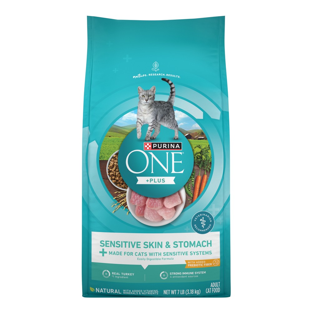 Photos - Cat Food Purina ONE Sensitive Skin & Stomach Natural Turkey Flavor Dry  - 7lbs 