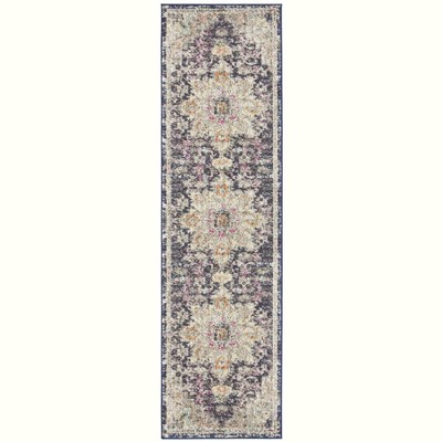 Madison MAD473 Power Loomed Indoor Rug - Safavieh