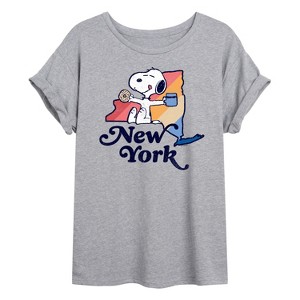 Women's - Peanuts - New York Snoopy Oversized Graphic T-Shirt - 1 of 4