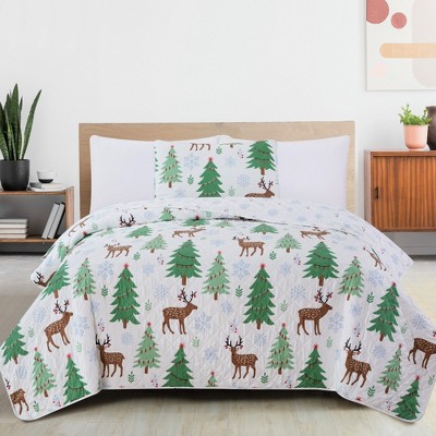 Great Bay Home Christmas Trees Reversible Quilt Set With Shams