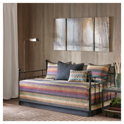 target daybed bedding