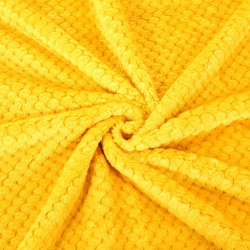 PiccoCasa Flannel Fleece Bed Blankets Fuzzy Plush Lightweight Bed Blankets, 6 of 7
