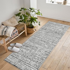 Boho print area rug – ideal for offices, living rooms, bedrooms, playrooms. Non-shedding and washable carpet - 1 of 4