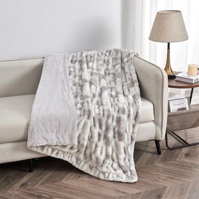 White and Grey Reversible Faux Fur Throw Blanket 50" x 60"