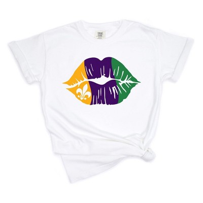 Simply Sage Market Women's Mardi Gras Lips Short Sleeve Graphic Tee