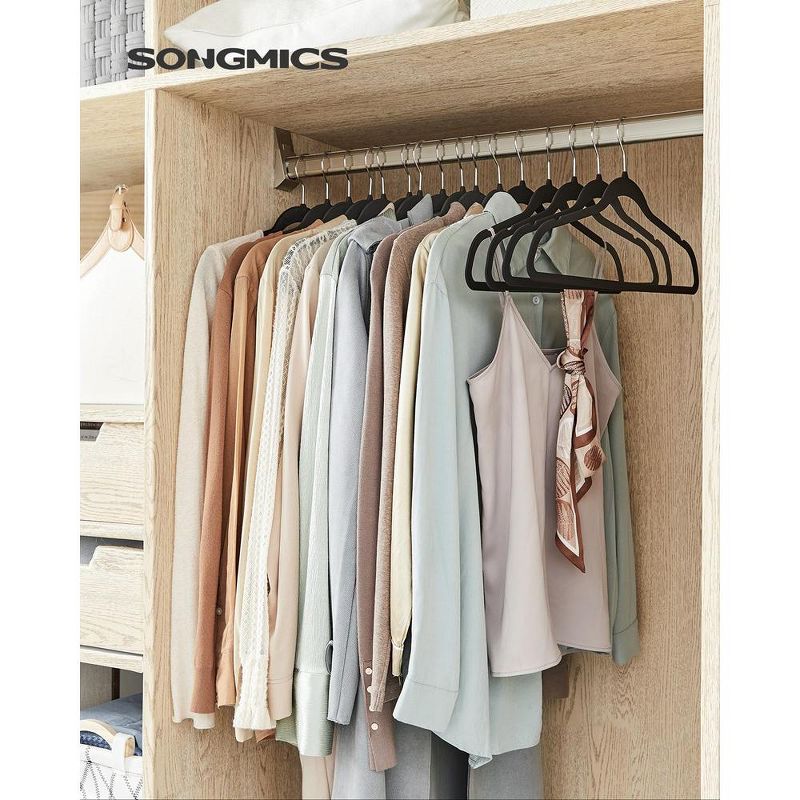 SONGMICS Rubber-Coated Plastic Hangers, 50 Pack Non-Slip Coat Hangers, Space-Saving Slim Clothes Hangers, 2 of 8