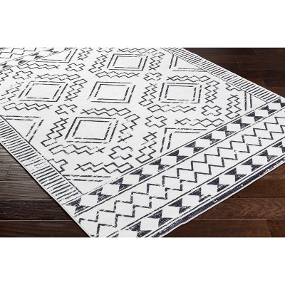 Hauteloom Medan Washable Area Rug