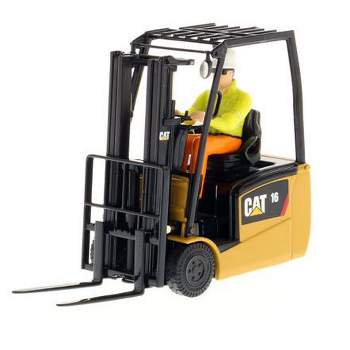 CAT Caterpillar EP16(C)PNY Lift Truck with Operator "Core Classics Series" 1/25 by Diecast Masters