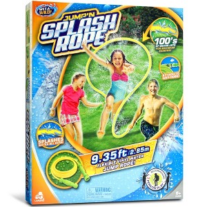 Lanard: Jump 'N Splash Rope - Green & Yellow, 9.35 ft Flexible Vinyl Water Rope - 1 of 4