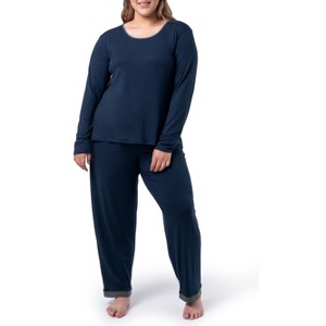 Fruit of the Loom Women's and Women's Plus Long Sleeve Pajama Set - 1 of 4