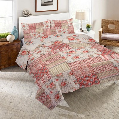 Laural Home Cottage Florals King Quilt Set