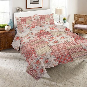 Laural Home Cottage Florals King Quilt Set - 1 of 2