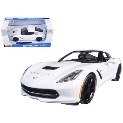 2014 Chevrolet Corvette Stingray C7 White 1/24 Diecast Model Car by Maisto