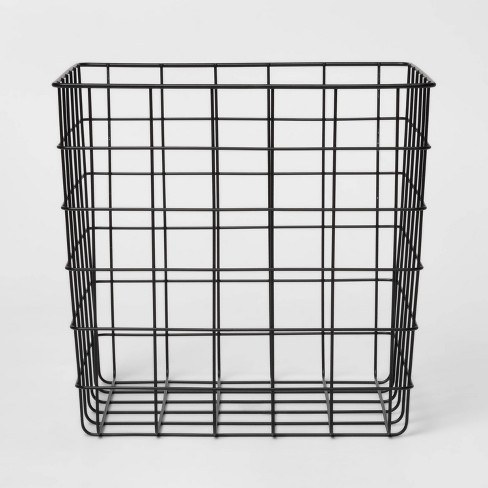 Organizing Essentials 10 x 7.5 Rush Basket With Metal Frame