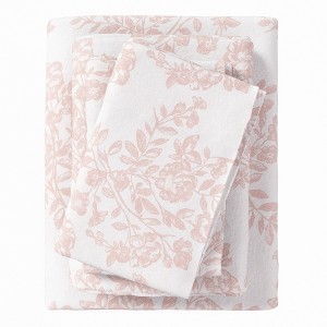 100% Cotton Winter Floral Printed Flannel Sheet Set - Great Bay Home - 1 of 4