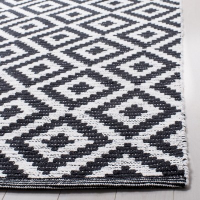 Montauk Black and Ivory Wool Cotton 8' x 10' Area Rug