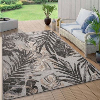 Gray Floral Synthetic 5' x 7' Reversible Area Rug