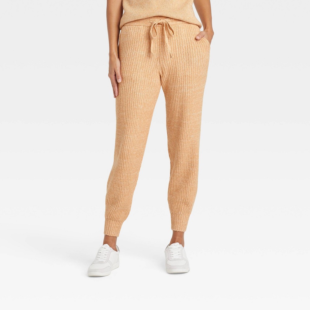 Universal Thread goods. co. yellows pants S
