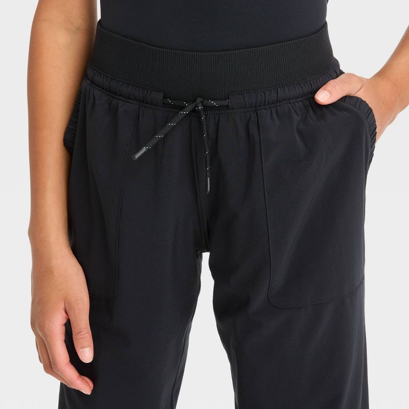 Girls&#39; Lined Woven Joggers - All In Motion™, 4 of 5