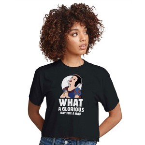Women's - Disney Princess - Snow White Nap Cropped Graphic T-Shirt - 1 of 4