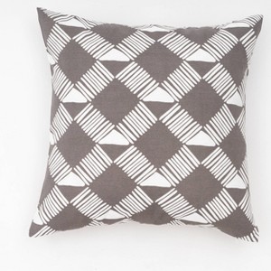 18"x18" Trellis Indoor/Outdoor Square Throw Pillow - freshmint - 1 of 4