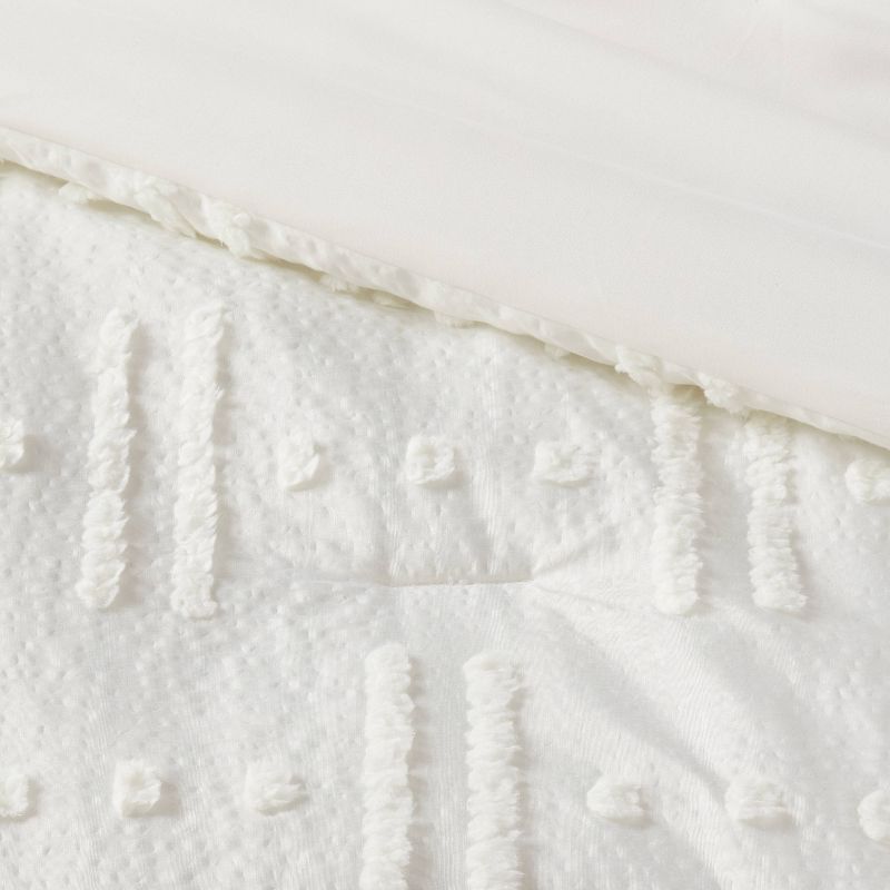 8pc Tufted Broken Stripe Comforter Bedding Set White - Threshold™, 4 of 10