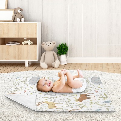 Woodland Animal Cotton Reversible Baby Blanket in Multicolor