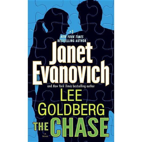 The Chase (Paperback) by Janet Evanovich - image 1 of 1