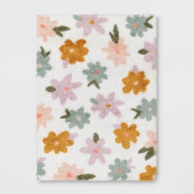 4'x6' Floral Kids' Rug - Pillowfort™