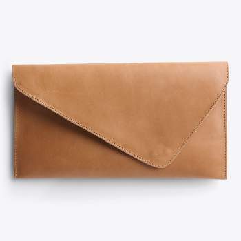 Fashionable Envelope Clutch With Printed Design