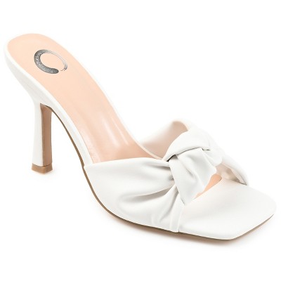 Journee Women's Diorra Sandals